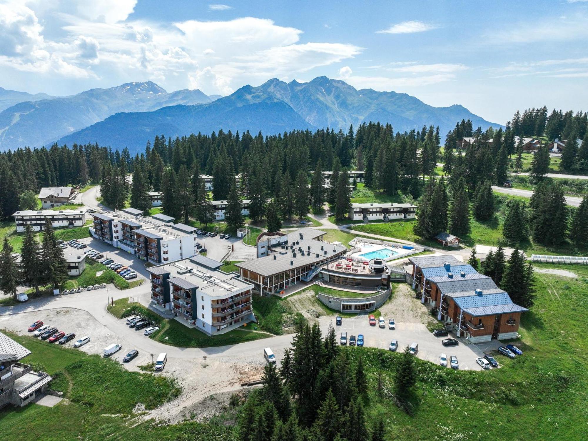 Belambra Clubs Les Saisies - Les Embrunes - Ski Pass Included Villard-sur-Doron Exterior photo